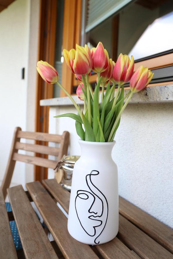 Lusht'n Apartma